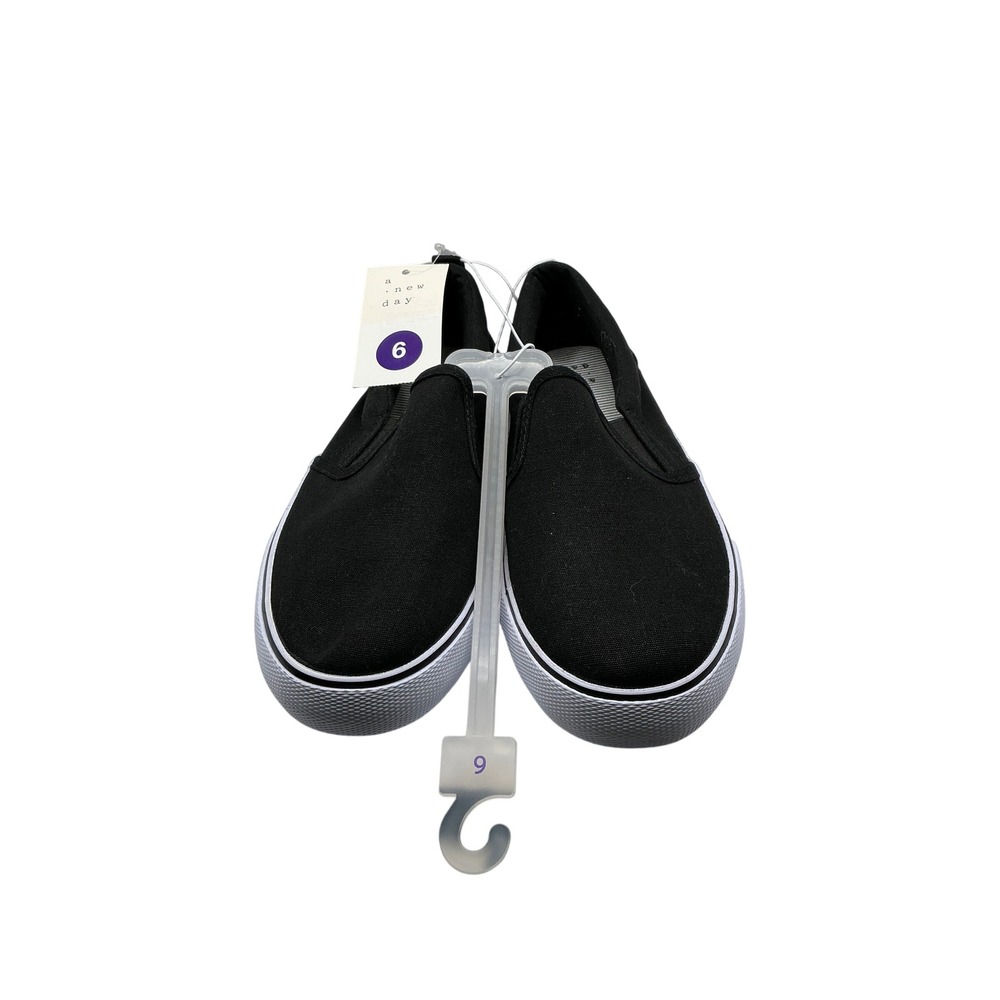 A‎ New Day Womens Black Canvas Slip On Sneakers Shoes Size 6 NWT